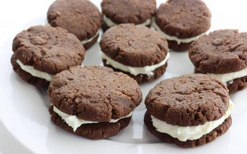 Low Carb Keto Chocolate Sandwich Cookies
