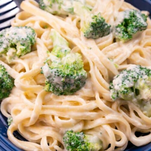 Easy Broccoli Fettuccine Alfredo Pasta – Best Homemade Recipe – Dinner – Lunch – Quick – Simple